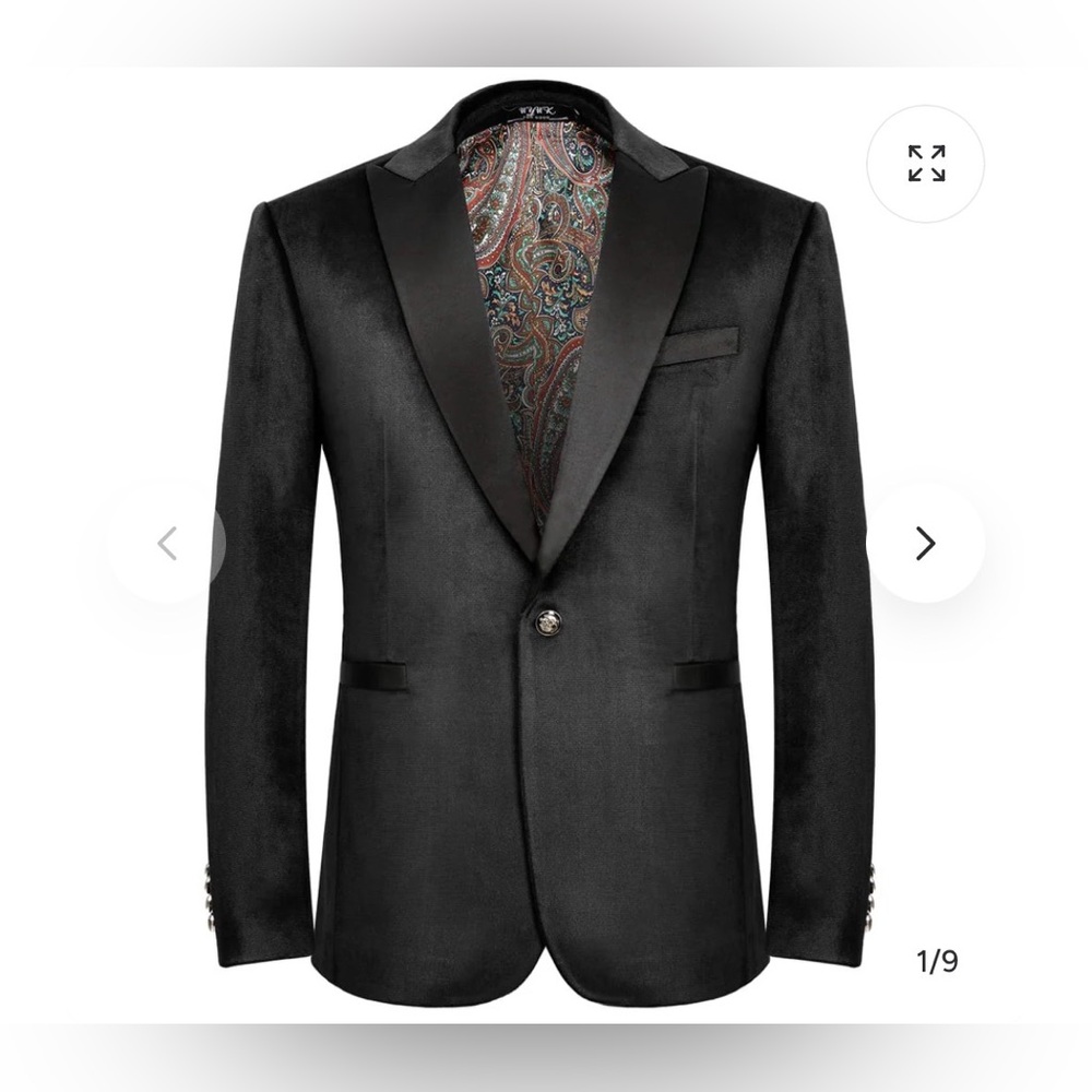 Men’s velvet blazer